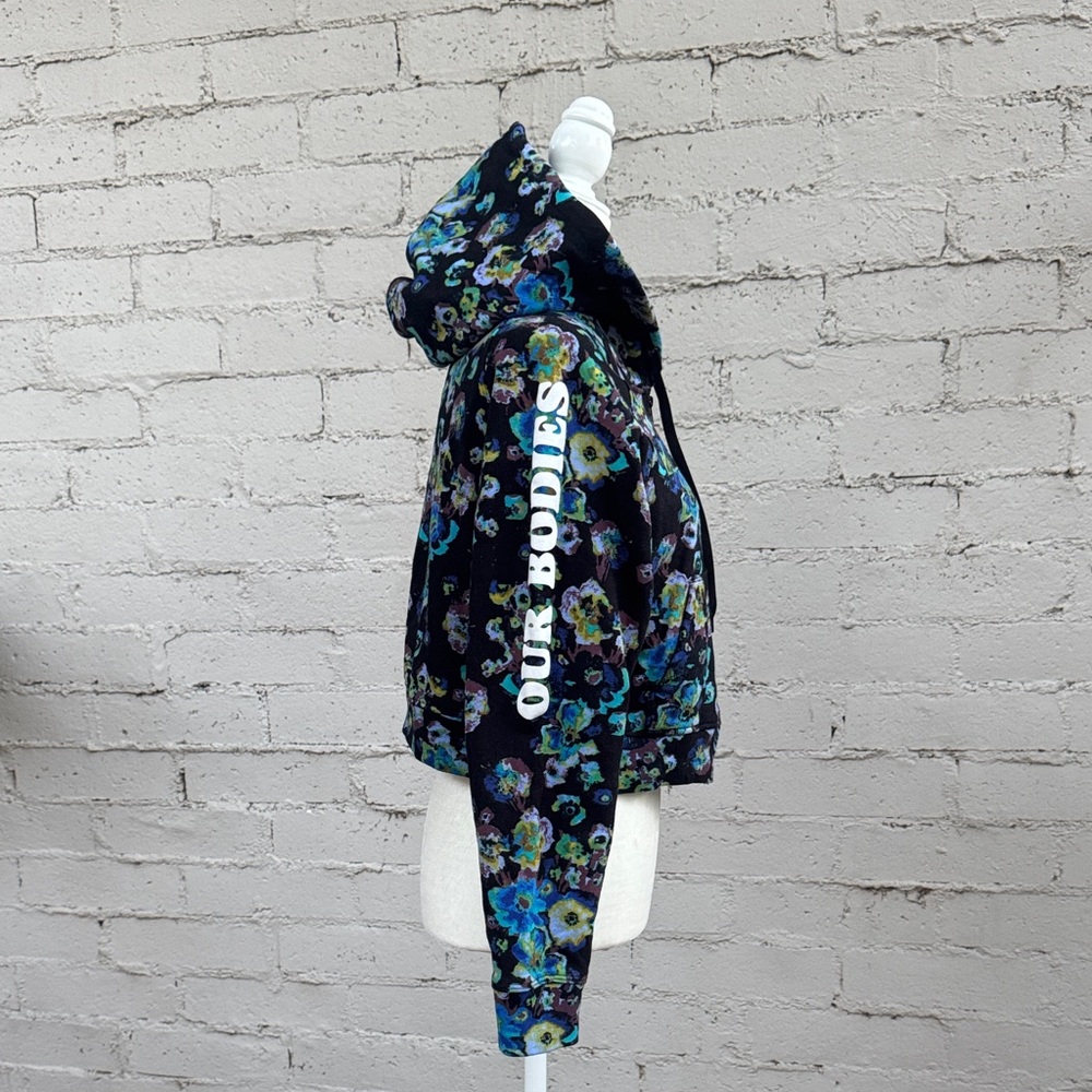 Ulla Johnson x Designers for America “Our Bodies Our Vote” Floral Hoodie Size M - Picture 3 of 9